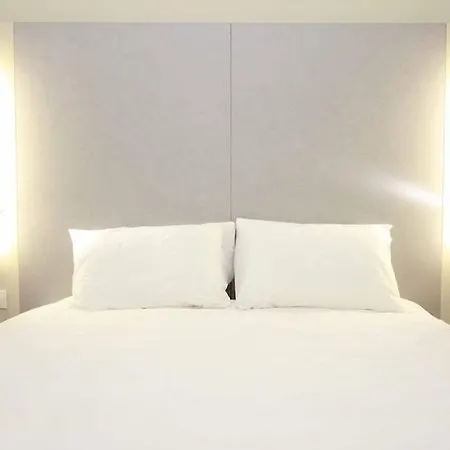 Travelodge Airport 3* Málaga
